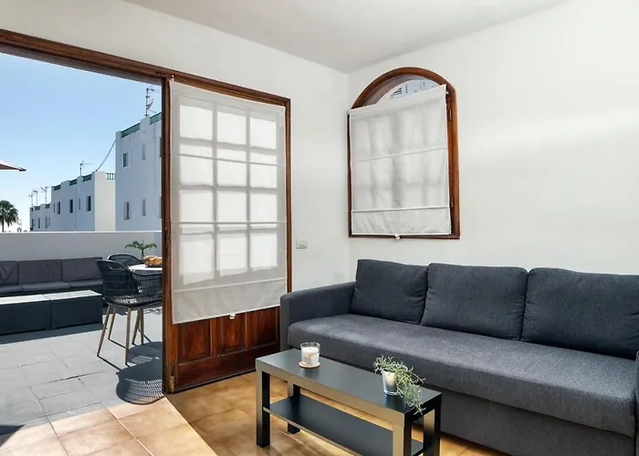 Sea Waves Lanzarote- 500m From Playa Grande, Pool&terrace By Lanzarote Сasa de vacaciones *